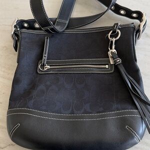 Vintage Coach Black Jacquard Signature Logo Women's Crossbody Shoulder Bag